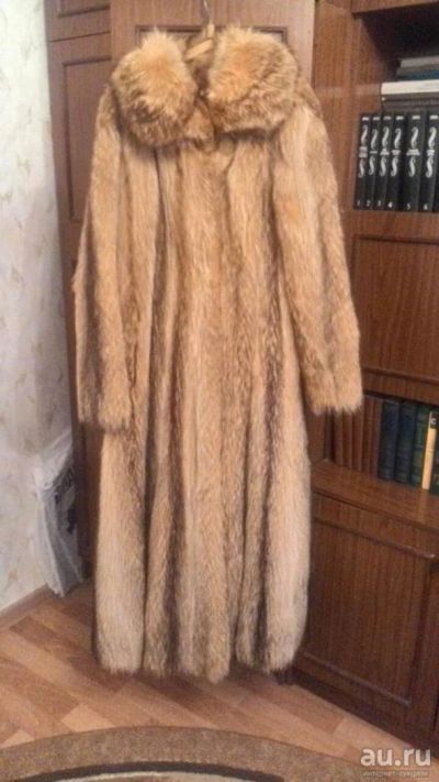 Лот: 10371271. Фото: 1. шуба, енот. Верхняя одежда
