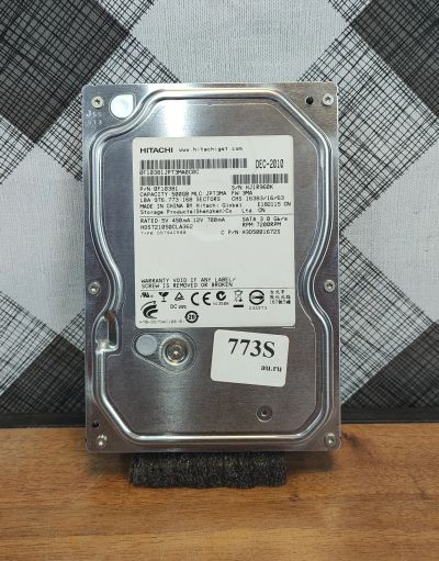 Лот: 20596591. Фото: 1. Жесткий диск SATA-II 3,5 Hitachi... Жёсткие диски (HDD)