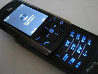 Лот: 2315793. Фото: 1. Мобильный телефон Fly SL500i... Кнопочные мобильные телефоны