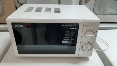 Лот: 14712270. Фото: 1. Микроволновая печь Gorenje MO-20... Микроволновки, мини-печи