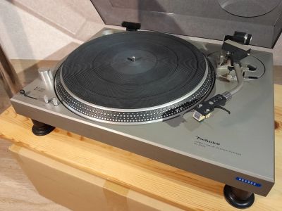 Лот: 23229814. Фото: 1. Technics SL-1200 + Technics EPC... Виниловые проигрыватели и электрофоны