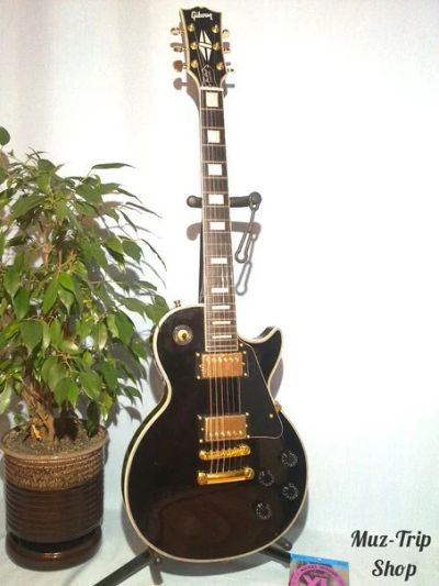 Лот: 11225622. Фото: 1. Gibson Les Paul Custom + Кофр. Гитары