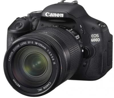 Лот: 3478628. Фото: 1. Фотоаппарат Canon EOS 600D Kit... Цифровые зеркальные