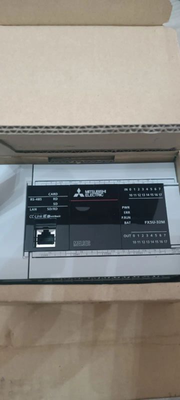 Лот: 25717215. Фото: 1. Контроллер плк mitsubishi FX5U... Платы расширения, контроллеры, доп. порты