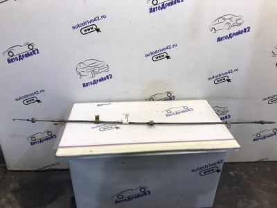 Лот: 21708982. Фото: 1. тросик ручного тормоза Hyundai... Двигатель и элементы двигателя
