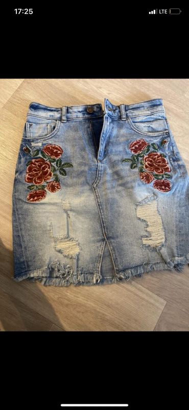 Лот: 17269753. Фото: 1. Юбка джинсовая ZARA. Юбки