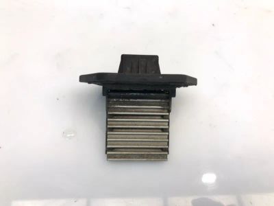 Лот: 21705053. Фото: 1. реостат печки Kia Spectra SD. Двигатель и элементы двигателя