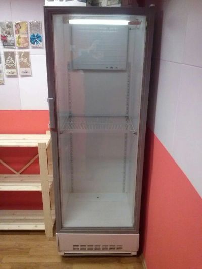 Лот: 5186254. Фото: 1. Холодильник (витрина холодильная... Холодильники, морозильные камеры