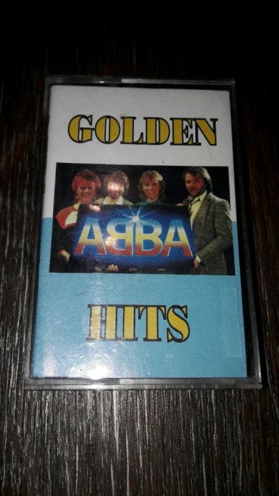 Лот: 12236487. Фото: 1. Аудиокассета "Abba. Golden Hits... Аудиозаписи