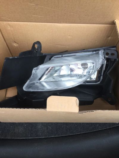 Лот: 9835443. Фото: 1. Противотуманка для Mazda 3/Axcela. Оптика и освещение