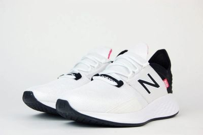 Лот: 16844854. Фото: 1. Кроссовки New Balance Fresh Foam... Кеды, кроссовки, слипоны
