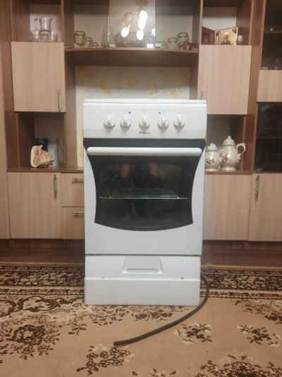 Лот: 24765340. Фото: 1. Плита электрическая Hansa FCEW... Плиты, духовые шкафы, варочные поверхности