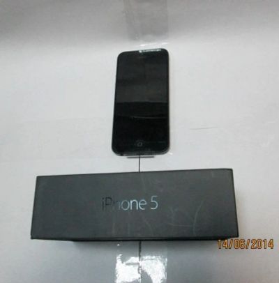 Лот: 4201643. Фото: 1. Смартфон Apple iPhone 5 4" 16Gb... Смартфоны