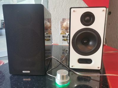 Лот: 19003283. Фото: 1. Колонки Edifier s2000v почти в... Активные акустические системы