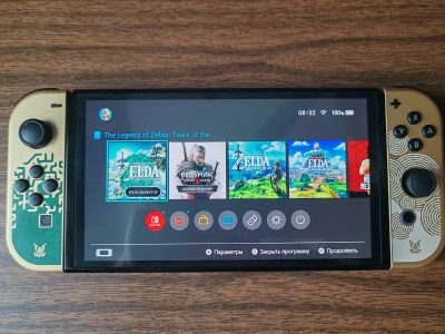 Лот: 25122660. Фото: 1. Nintendo switch oled zelda Edition. Игровые приставки, консоли
