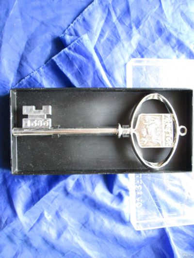 Лот: 13779045. Фото: 1. Ключ сувенир.от города Иркутск. Другое (сувениры, подарки)