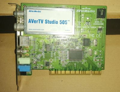 Лот: 25646386. Фото: 1. Внутренний TV-тюнер AverMedia... ТВ-тюнеры и карты захвата