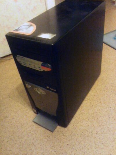 Лот: 3440124. Фото: 1. Системный блок Pentium 4, 2.80mhz. Компьютеры в сборе