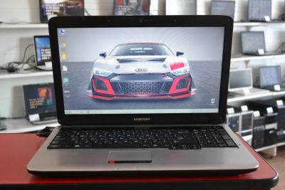 Лот: 15923741. Фото: 1. Samsung RV 508 (15.6"/Intel Celeron... Ноутбуки