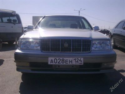 Лот: 2050971. Фото: 1. Toyota Crown. Автомобили