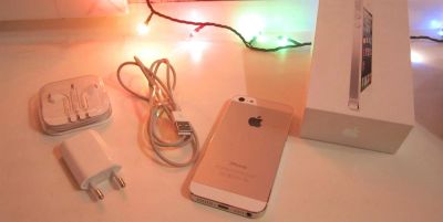 Лот: 3543359. Фото: 1. iPhone 5 WHITE 16gb (идеальный... Смартфоны