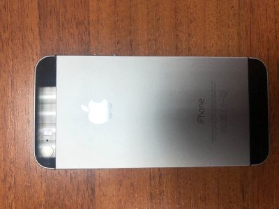Лот: 12340393. Фото: 1. iPhone 5s 16gb. Смартфоны
