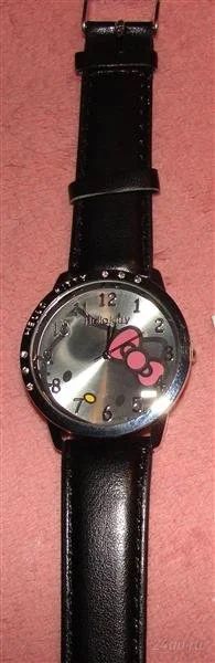 Лот: 1218130. Фото: 1. часы черные Hello Kitty. Оригинальные наручные часы