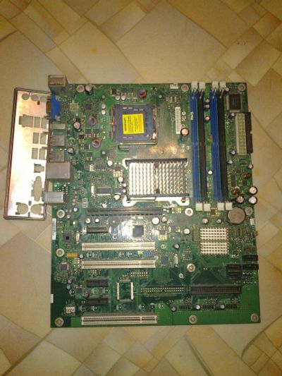 Лот: 6861594. Фото: 1. Неисправная материнка Intel DG33FB. Материнские платы