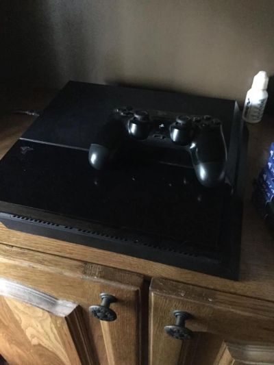 Лот: 7885845. Фото: 1. Playstation4. Игровые приставки, консоли