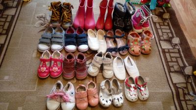 Лот: 13718368. Фото: 1. Пакет обуви для девочки 1-4 года. Сапоги