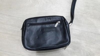 Лот: 3731072. Фото: 1. Барсетка кожанная Bollini. Бумажники, кошельки, портмоне
