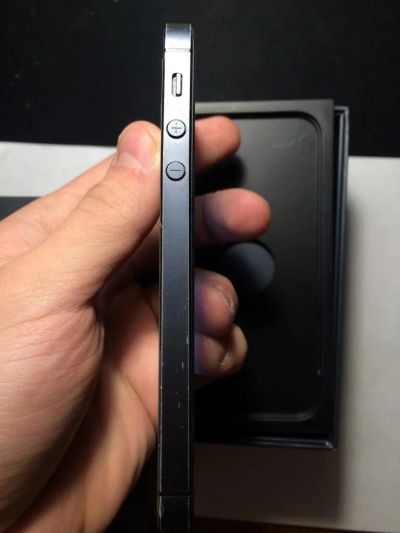 Лот: 5159679. Фото: 1. iphone 5 32gb чёрный. Смартфоны