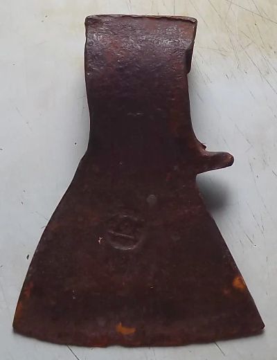 Лот: 19390881. Фото: 1. (№4082-П) топор сибирского фасона... Ручной инструмент