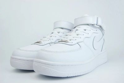 Лот: 16960369. Фото: 1. Кроссовки Nike Air Force 1 Mid... Кеды, кроссовки, слипоны