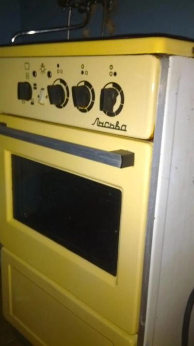 Лот: 3259712. Фото: 1. Продам плиту Лысьва. Плиты, духовые шкафы, варочные поверхности