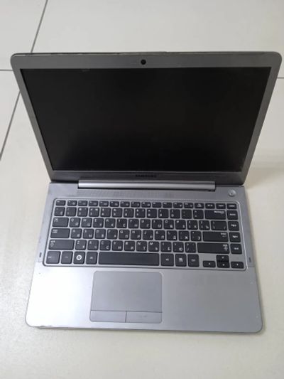 Лот: 22460998. Фото: 1. Ноутбук 14" Samsung NP530. Ноутбуки