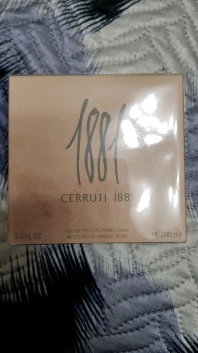 Лот: 11539807. Фото: 1. Туалетная вода Cerruti 1881. Оригинал... Женская парфюмерия