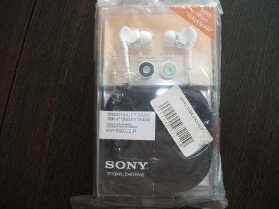 Лот: 9900235. Фото: 1. Sony MDR-EX310LP. Наушники, гарнитуры