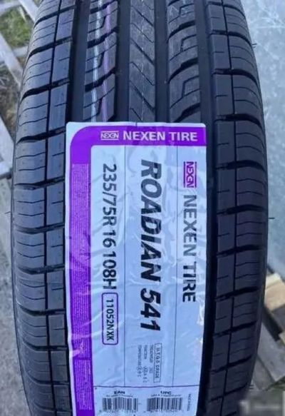 Лот: 19320076. Фото: 1. шины 225/75 R16 Nexen Roadian... Шины