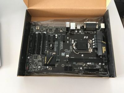 Лот: 18161366. Фото: 1. Материнская плата Gigabyte H110-D3... Материнские платы