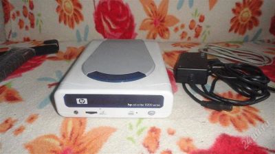 Лот: 2372781. Фото: 1. USB CD\RW HP 8200. Приводы CD, DVD, BR, FDD