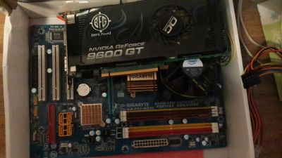 Лот: 8863164. Фото: 1. gigabyte ga-p31-ds3l + 2 планки... Процессоры