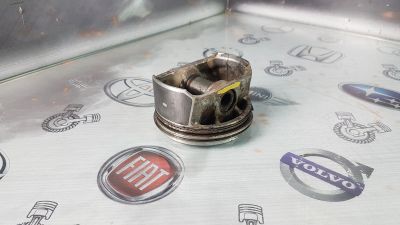 Лот: 24398454. Фото: 1. Поршень Mazda CX-9 CAY5 CAY1-02-200. Двигатель и элементы двигателя