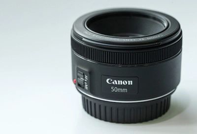 Лот: 17542162. Фото: 1. Canon EF 50mm f/1.8 STM. Объективы