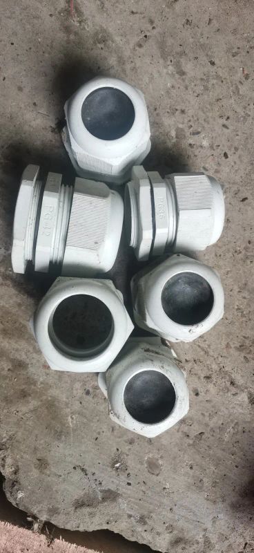 Лот: 25411749. Фото: 1. Сальники iek pg36 pg42. Электроустановочные изделия