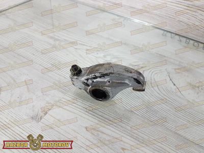 Лот: 23592429. Фото: 1. Коромысло клапана Toyota Dyna... Двигатель и элементы двигателя