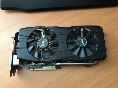 Лот: 16516760. Фото: 1. AMD Radeon R9 290x. Видеокарты