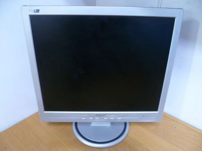 Лот: 17420866. Фото: 1. Монитор Philips 170s. ЖК-мониторы