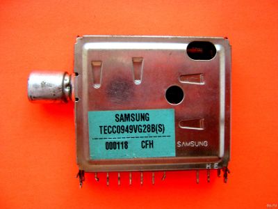 Лот: 15902075. Фото: 1. TECC0949VG28B(S), тюнер CRT tv. Запчасти для телевизоров, видеотехники, аудиотехники