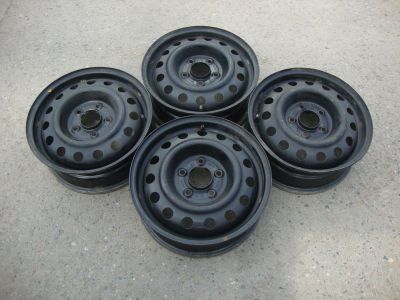 Лот: 9704163. Фото: 1. Комплект Оригиналных дисков Hyundai... Диски